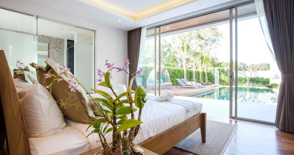 Botanica - Hillside - View from bedroom