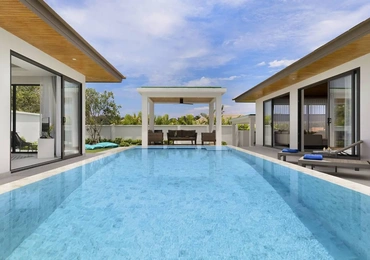 Villa Paradise – Swimming pool