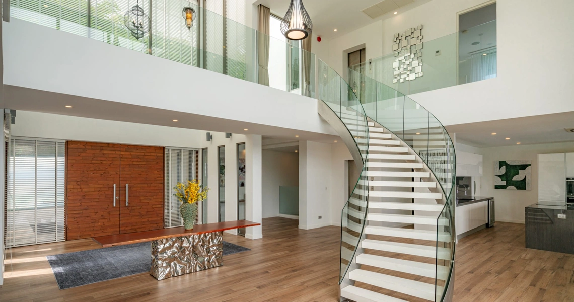 Villa Silver Moon - staircase design