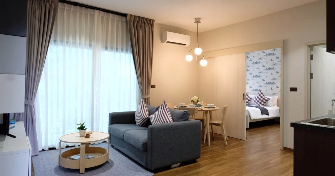Title Halo - C Living area