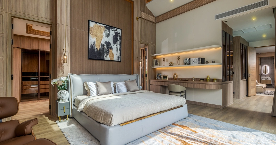 Erawana Grand - Master bedroom