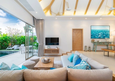 Trichada Essence - living room and deck access