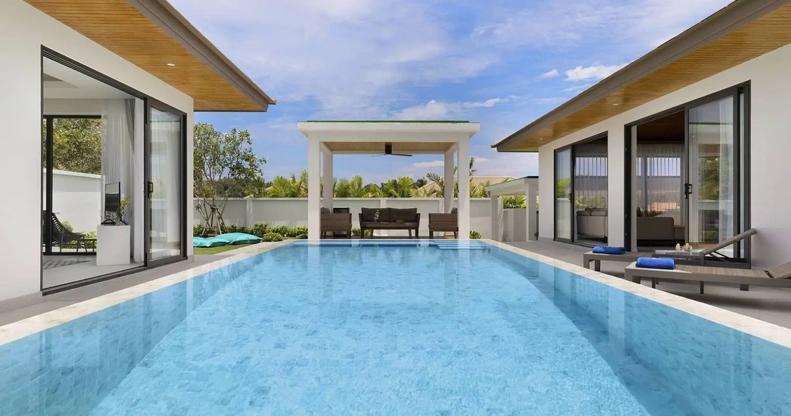 Villa Paradise – Swimming pool