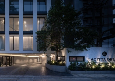 La Citta Delre Thonglor 16 - Night time