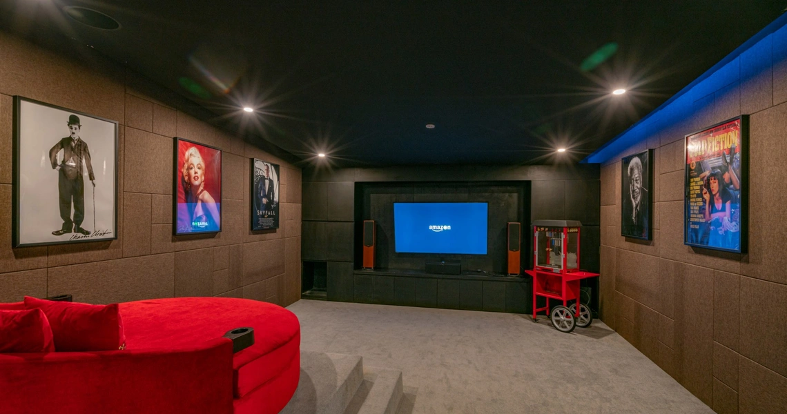 Villa Silver Moon - Cinema room