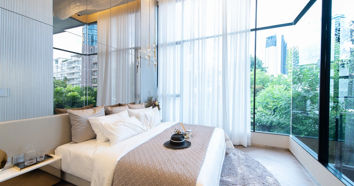 Origin Thonglor World - Courtyard