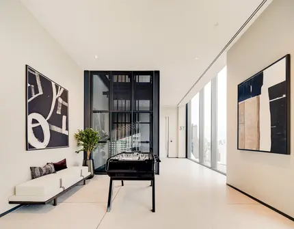 Tait Sathorn  12 Luxury Bangkok Condominium Library area