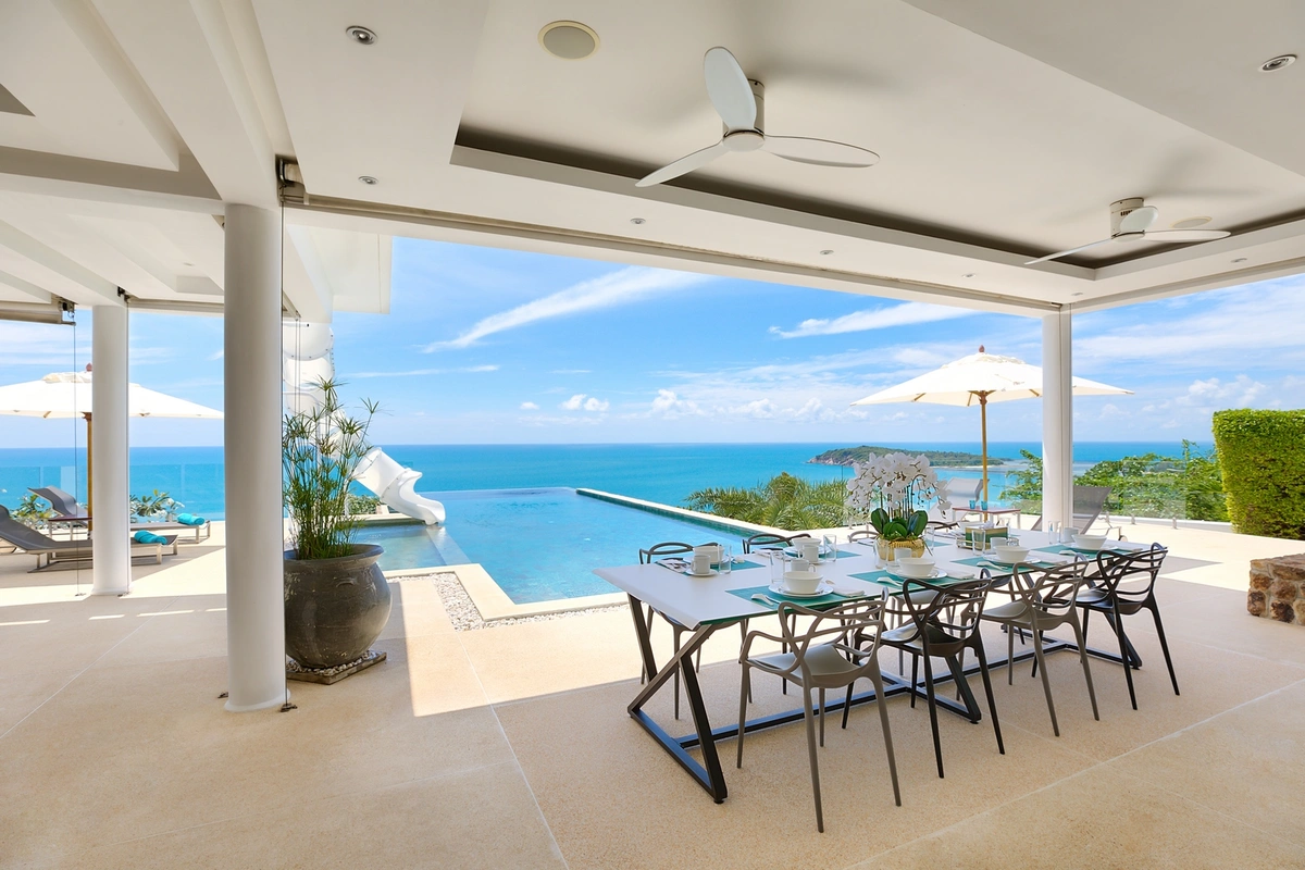 Luxury villas on Samui Villa Turquoise dining area