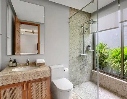 Botanica - Hillside - Shower room