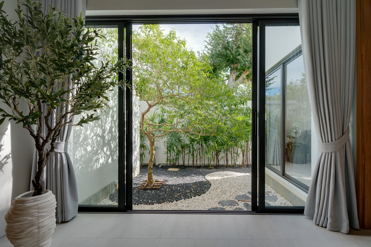 Botanica Modern Loft ll garden view