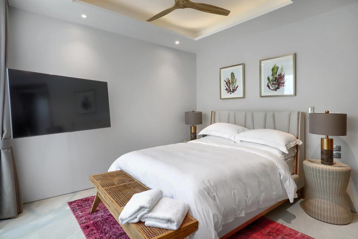 Botanica - Hillside - Bedroom2