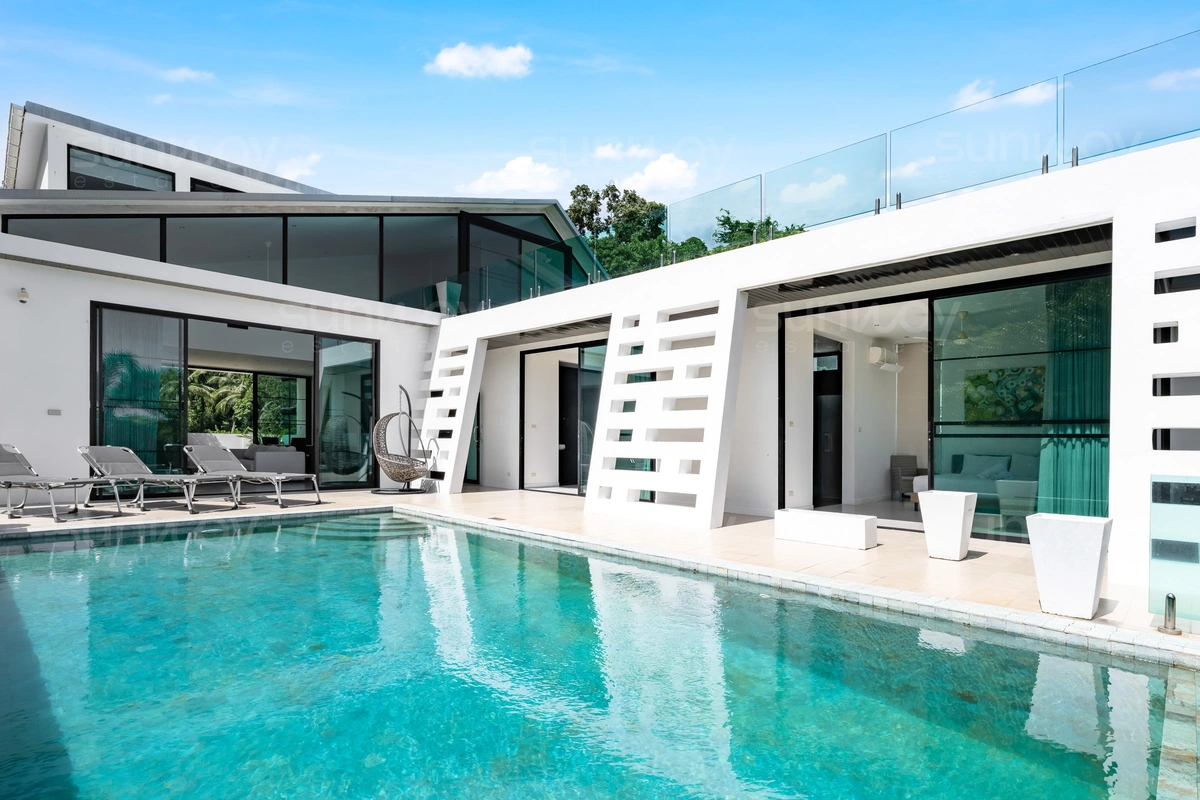 Vista Del Mare- Rooftop swimming pool