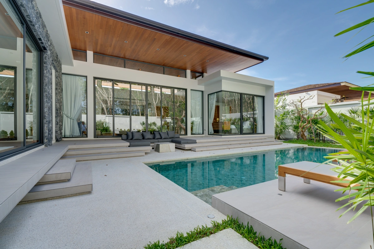 Botanica Modern Loft ll luxury villa - deck and pool