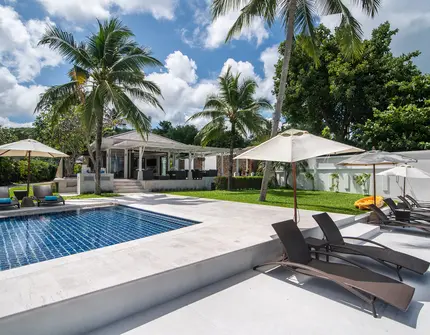 Samui Beachfront Villa Chi - plunge pool
