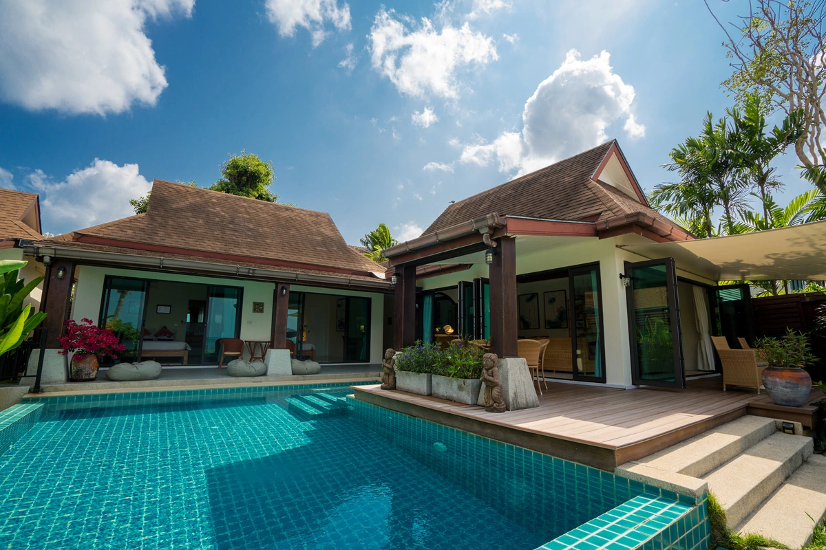 Indu Sunset pool exterior