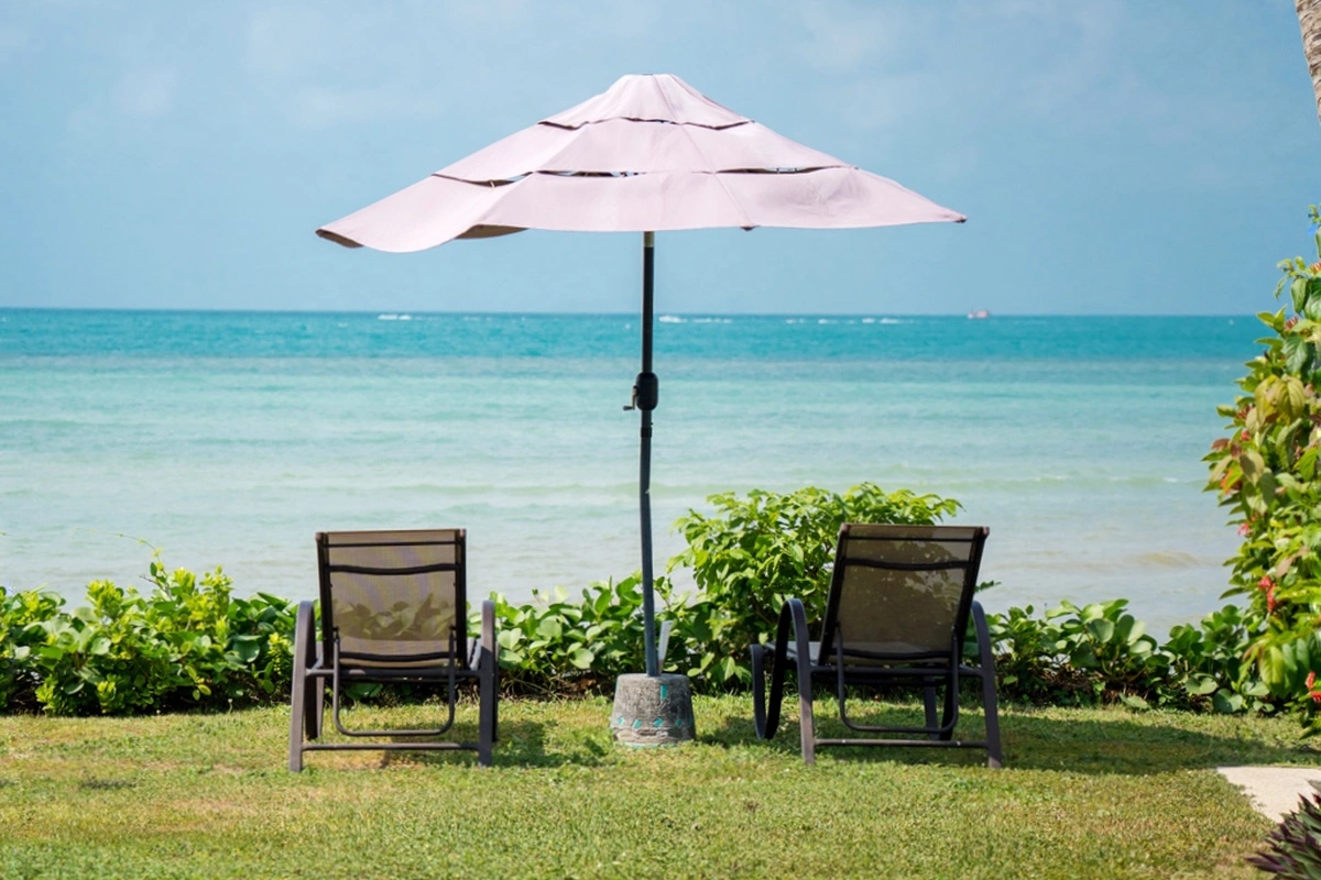 Indu Sunset pool and sea view