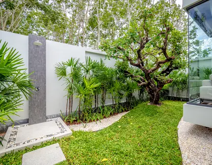 Botanica Modern Loft ll luxury villa - garden