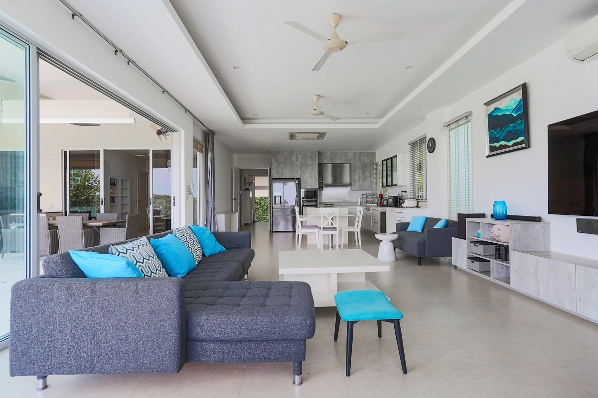 Bayside BB3 living room