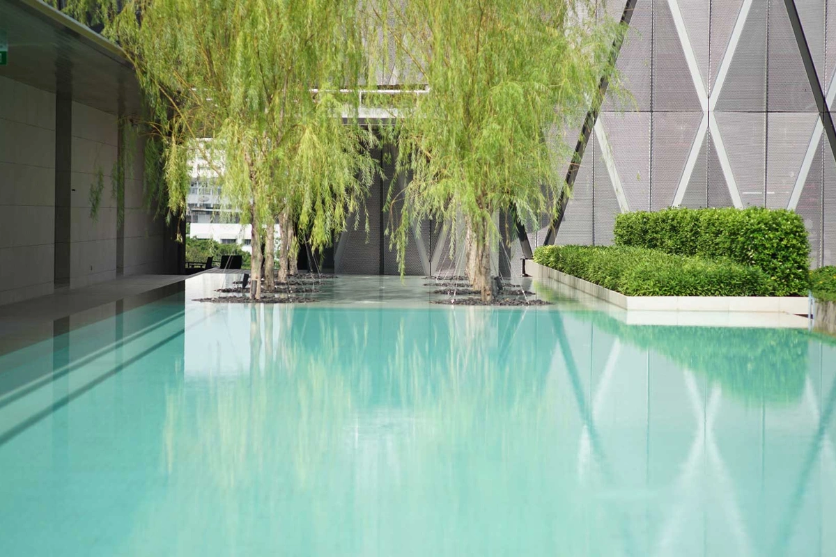 Banyan Tree Riverside Residences Bangkok swimming pool