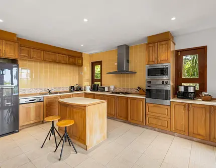Nakathani Villas - Kitchen