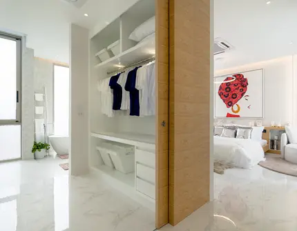 Luxury villas on Phuket The Residence Master bedroom