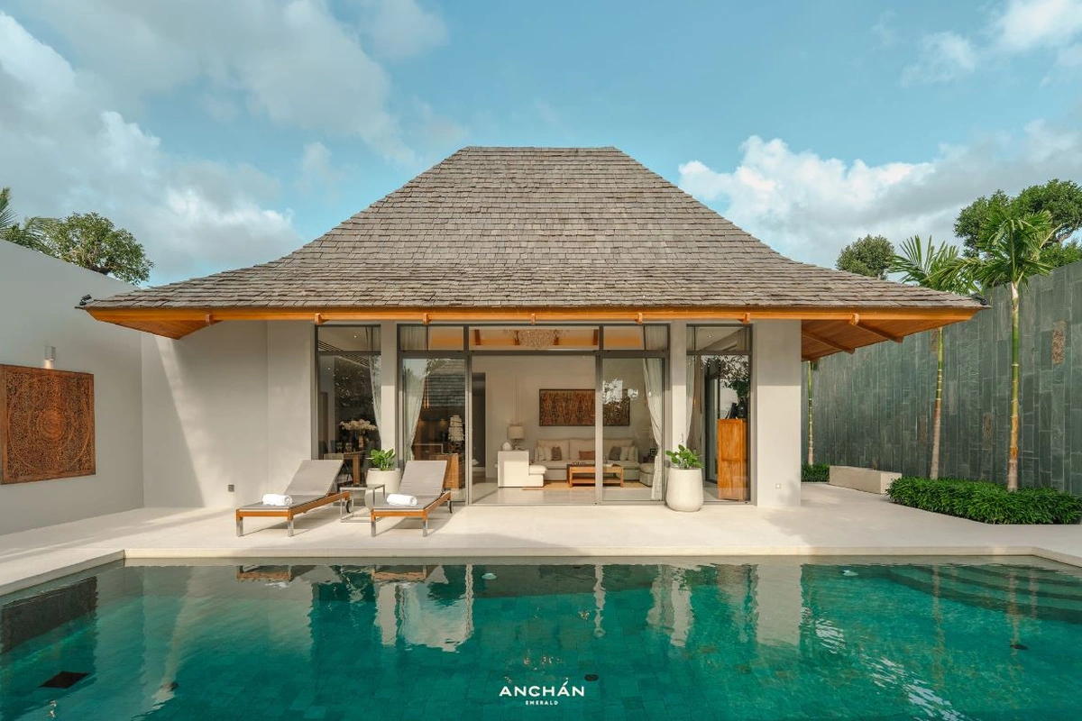 Anchan Emerald - Exterior