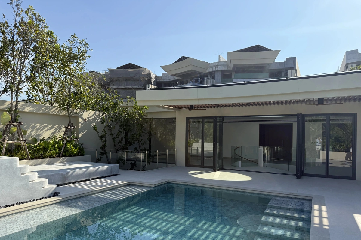 Banyan Tree Beachside Aegir exterior pool