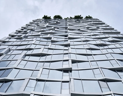 Scope Langsuan ultraluxury Bangkok condo - facade