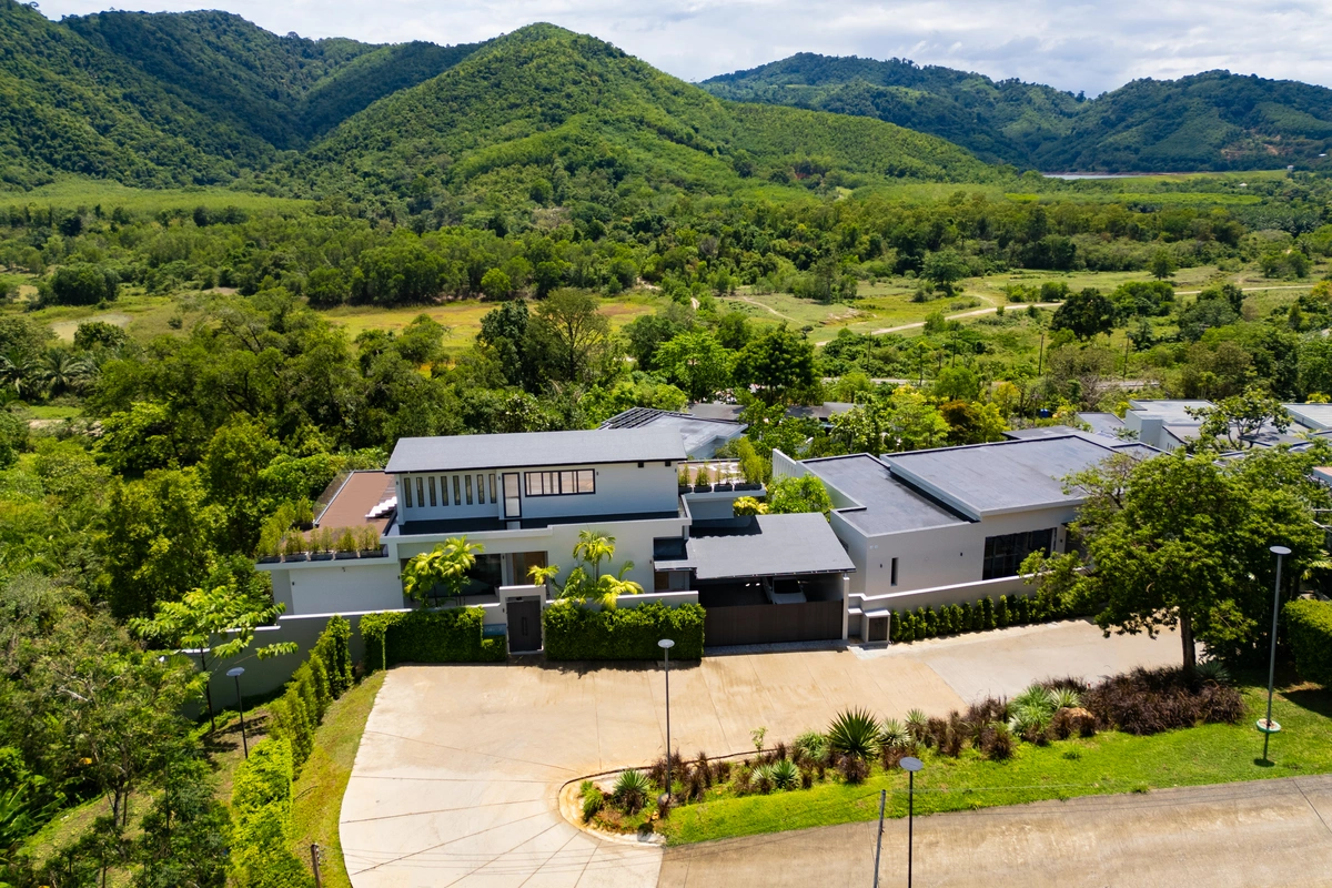 Manick Hillside villa 7- Hillside