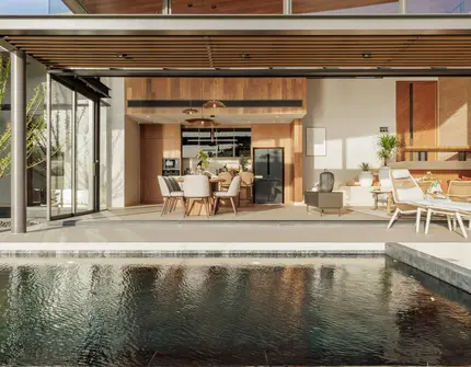 SERRANA Lakefront - outdoor
