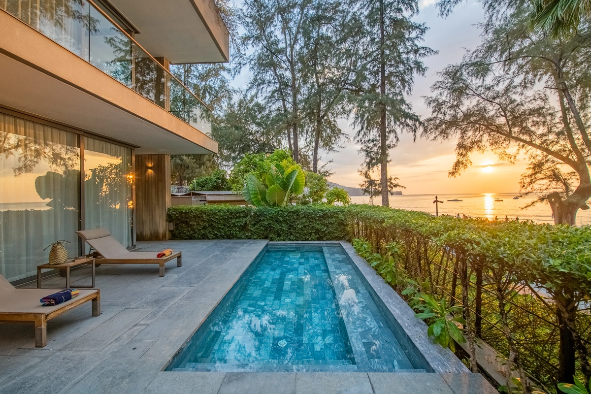 Twinpalms MontAzure - pool sunset