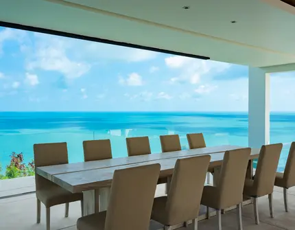 Samujana Villa - dining table