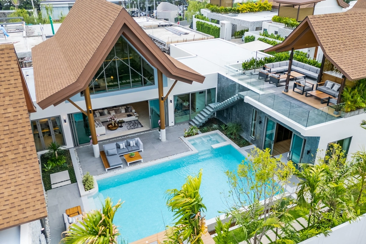 Erawana Grand - Exterior