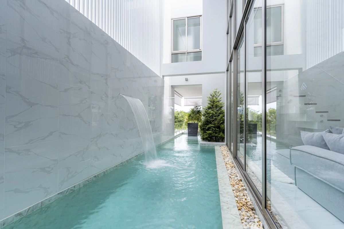 Luxury villas on Phuket The Residence Swimming pool