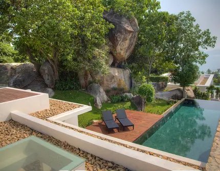 Luxury villas on Samui Luxury 3 Bedroom Pool Villa in Samujana swimming pool