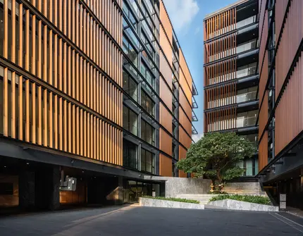 Chalermnit Art De Maison Condo in Bangkok Courtyard