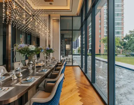 Hyde Heritage Thonglor Bangkok luxury condo - private dining table