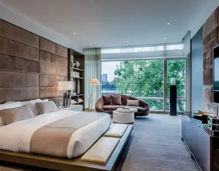 Four Seasons Private Residences Bangkok - Master Bedroom