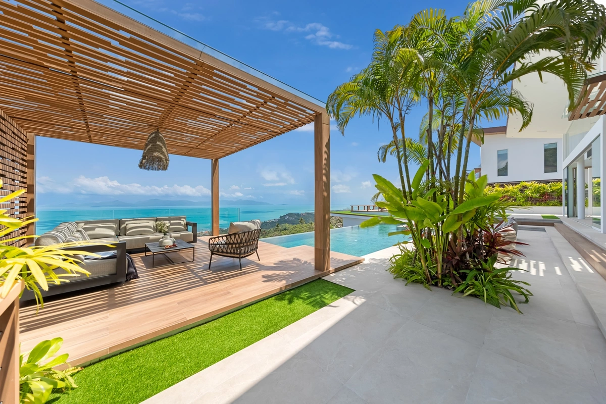 Pacific Palisade Samui luxury villa - pergola and sea view