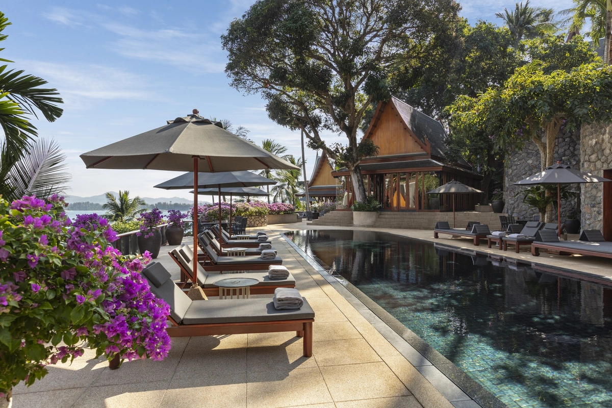 Amanpuri - pool deck