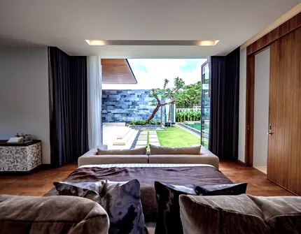 Botanica Forestique - Bedroom View