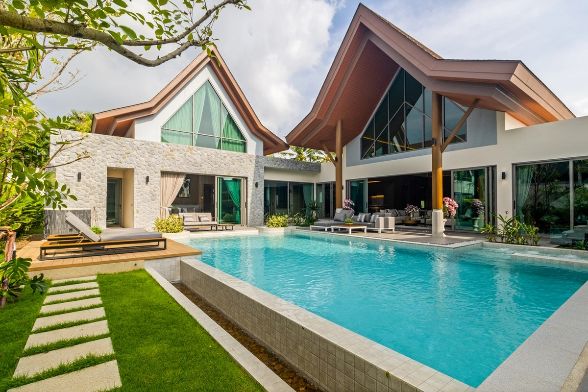 Erawana Grand - Exterior