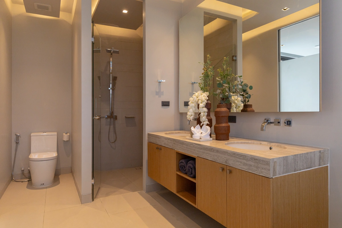 Spring Zone - Bathroom