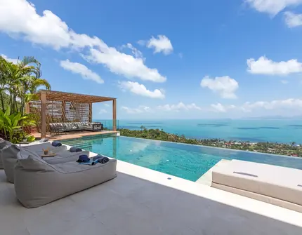 Pacific Palisade Samui luxury villa - pool and deck