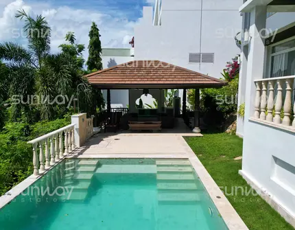 Villa Horizon 37 -  front of the villa
