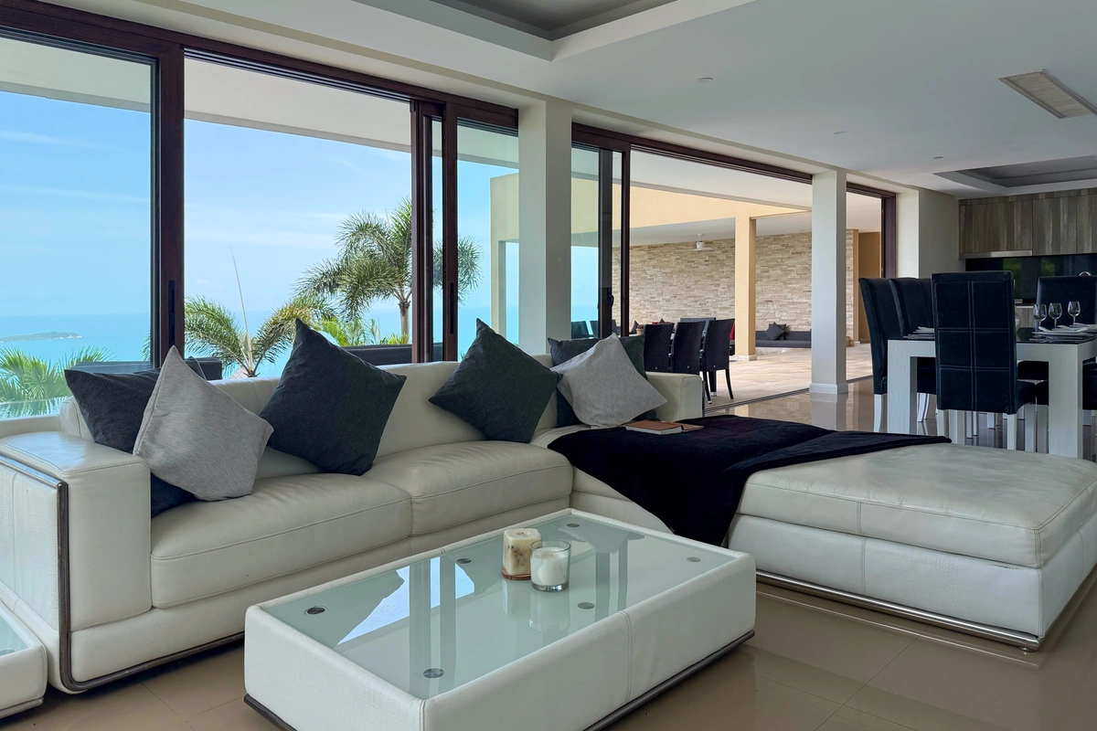 Rockwater Villa Enam- Living area