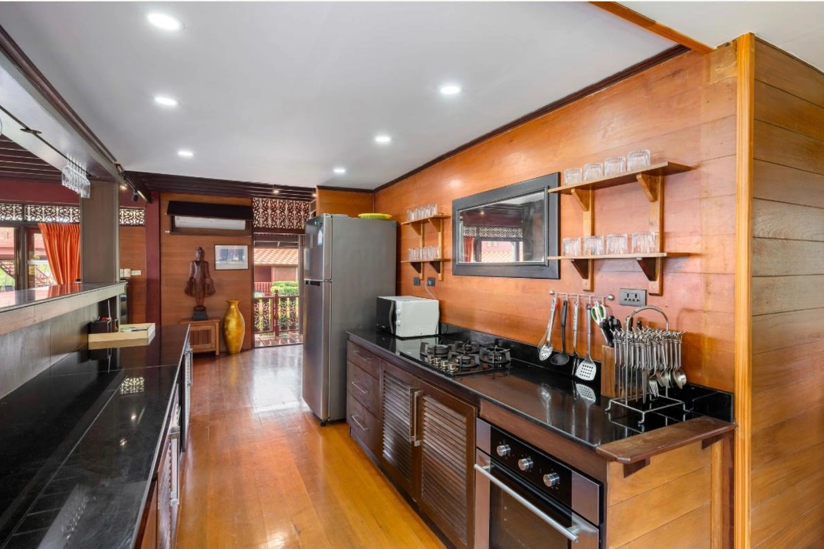 Coconut Paradise Villa - Kitchen