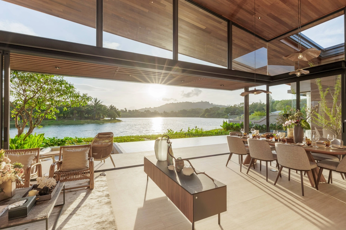 SERRANA Lakefront - lake view