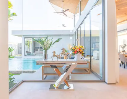 Villa on Phuket Zenithy Luxe foyer