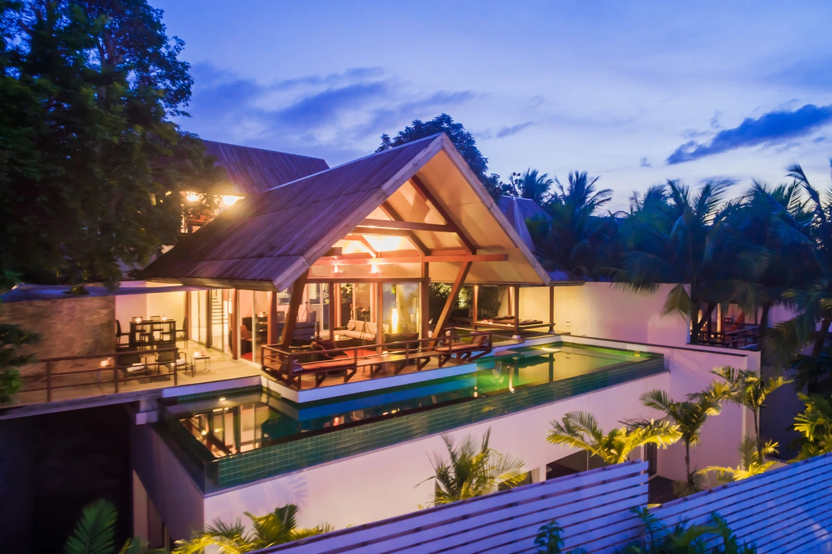 Stunning sea view villa in an exclusive Surin Beach -  Exterior